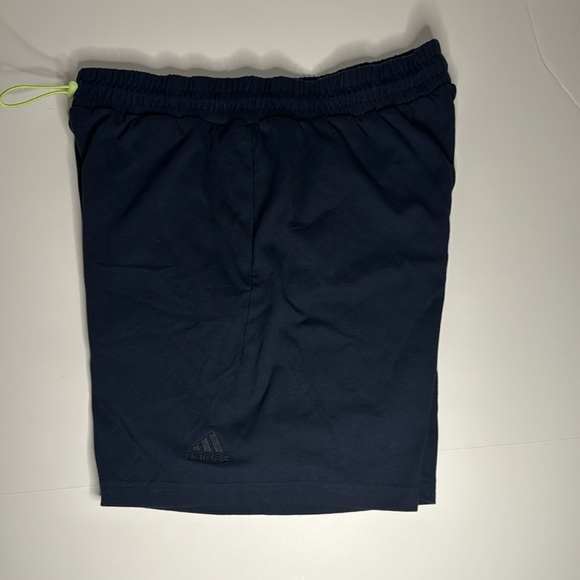 ADIDAS LIGHTWEIGHT AEROREADY GRAPHIC SHORTS RUNNING GYM SPORTS FITNESS MENS NAVY - Picture 11 of 15